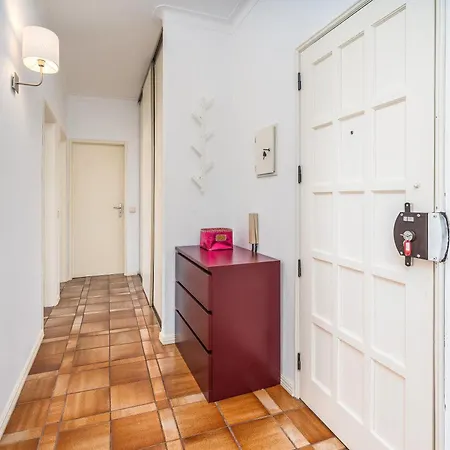 Marina And River Views *